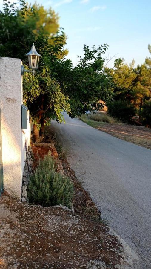 Harmonic Place Loutraki Luaran gambar