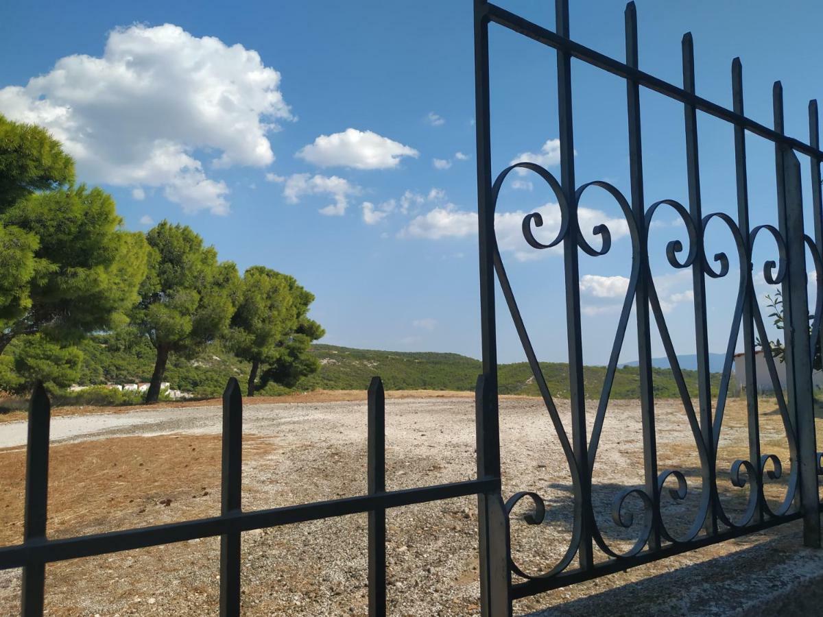 Harmonic Place Loutraki Luaran gambar